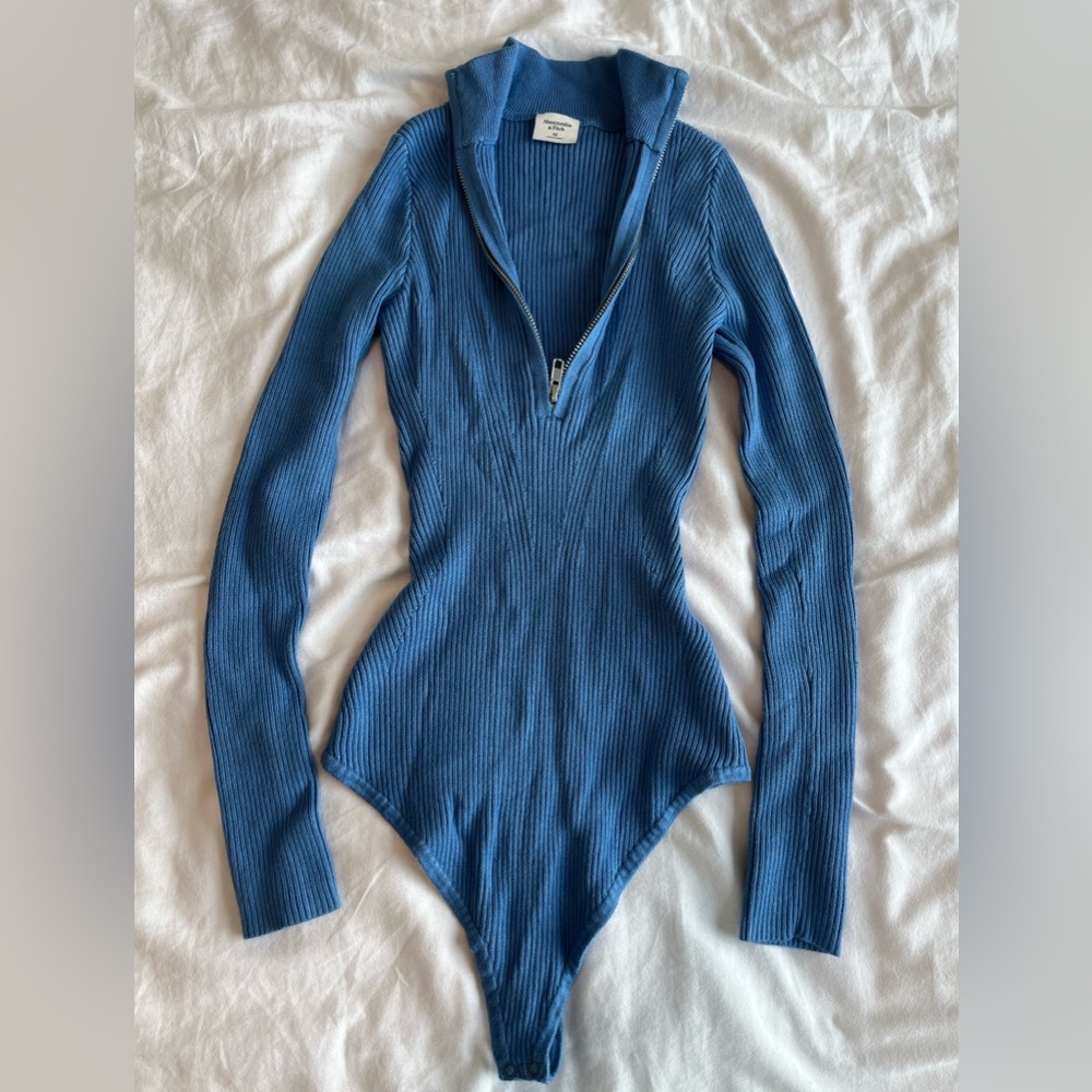 Abercrombie & Fitch Sweater Bodysuit